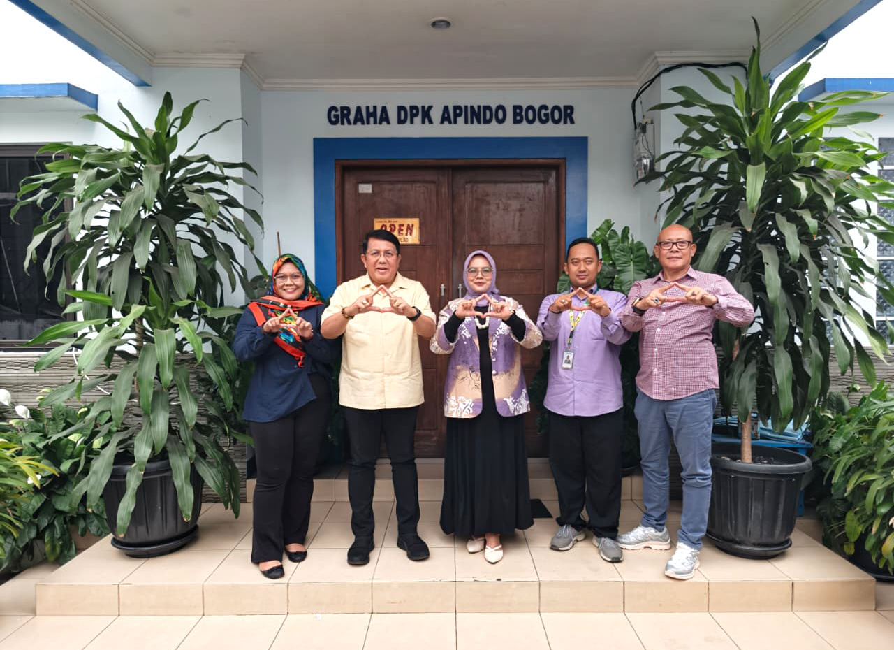 Audiensi Rektor, Kepala bagian Pendidikan dan Staf Rektor IAI Nasional Laa Roiba Kabupaten Bogor.